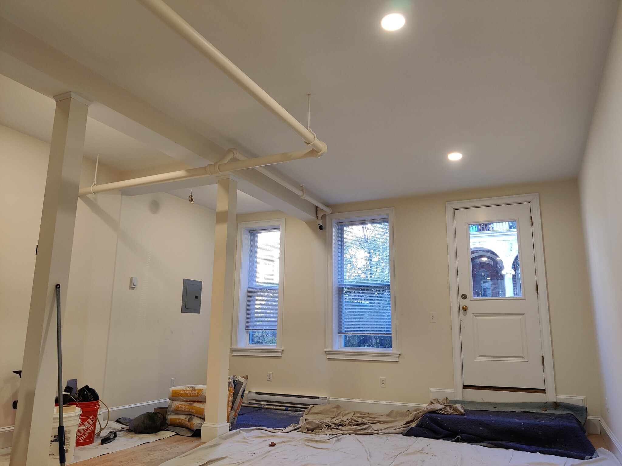 Building Photo - 17 Melvin Ave