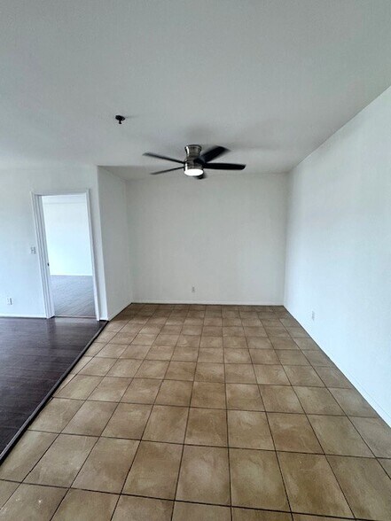 Building Photo - 3861 Vinton Ave