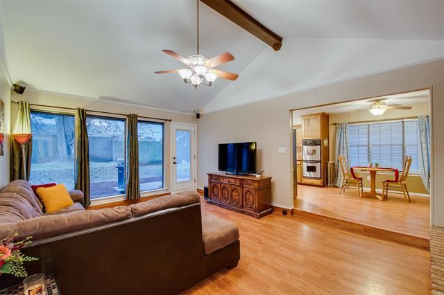 Building Photo - 5718 Sagebrush Trail