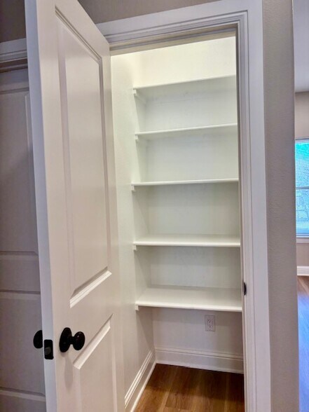 pantry - 225 S Pine St
