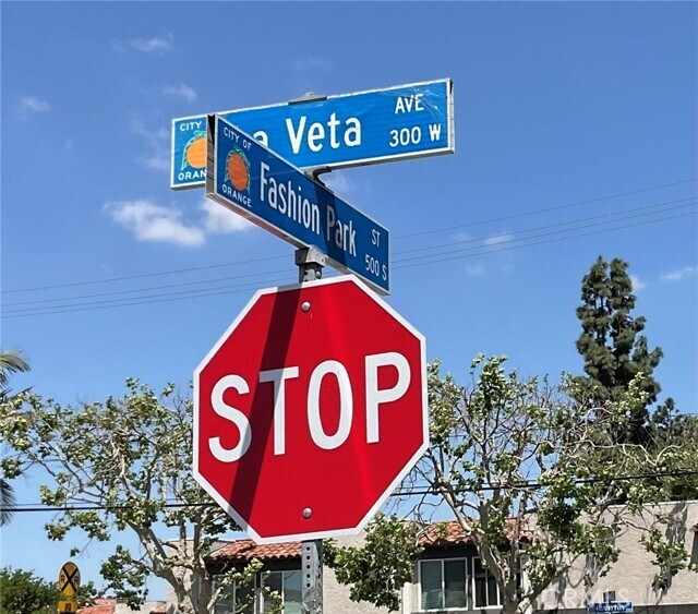 Building Photo - 336 W La Veta Ave