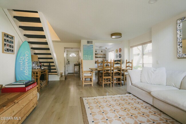 Building Photo - 5716 Skyview Way