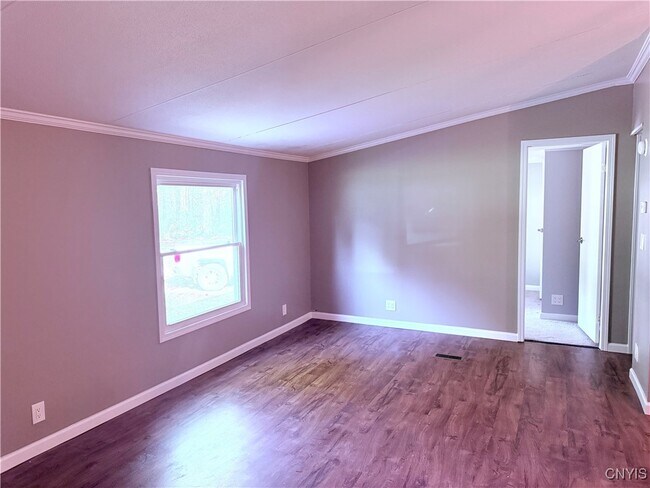 Building Photo - 68 Bingham Rd
