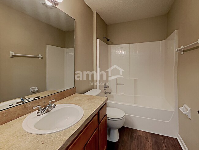 Building Photo - 3941 Leatherwood Dr