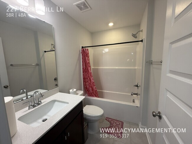 Building Photo - 227 Berry Ml Ln