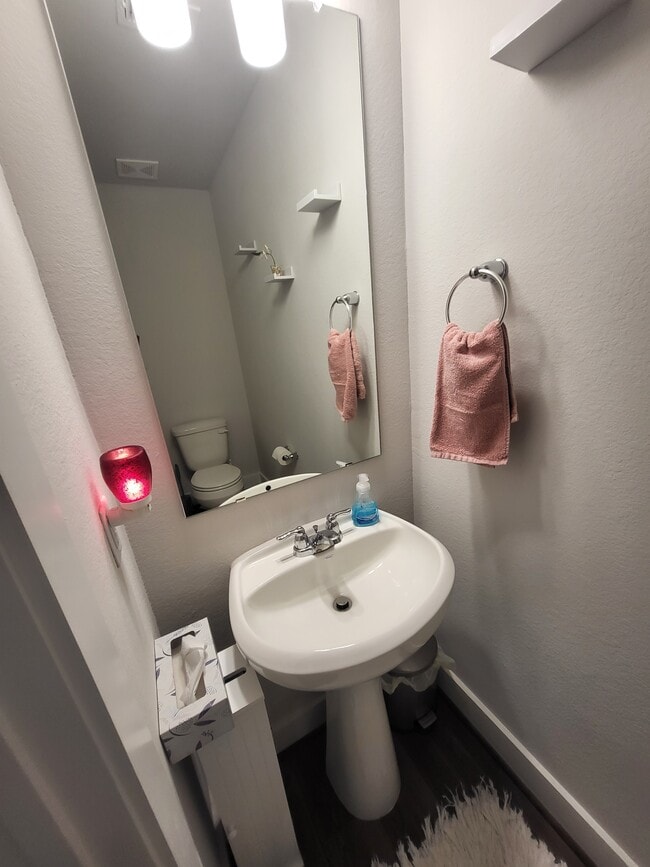 Half bath - 20535 Prairie Cypress Dr
