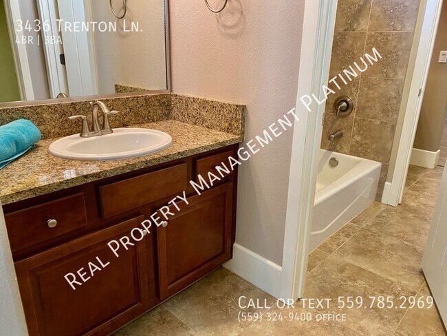 Building Photo - 3436 Trenton Ln