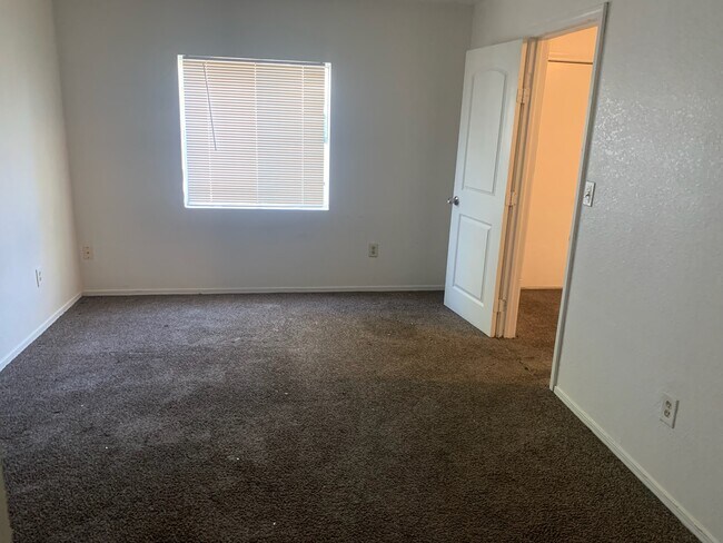 Building Photo - 2631 Security Ave