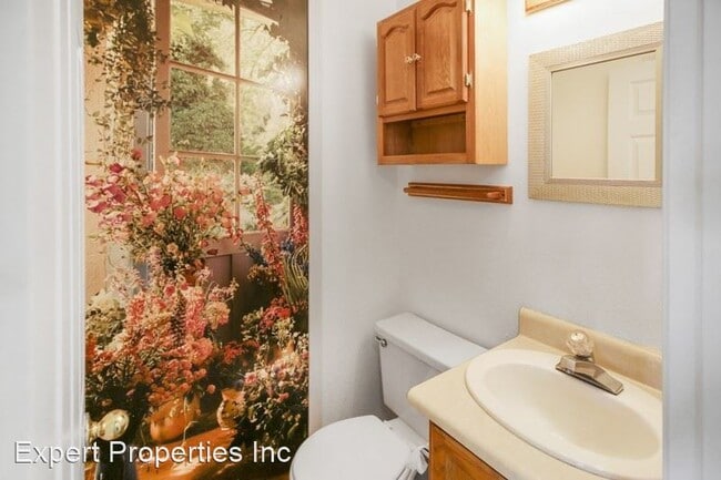 Building Photo - 3 br, 2.5 bath House - 622 Scenic Lane