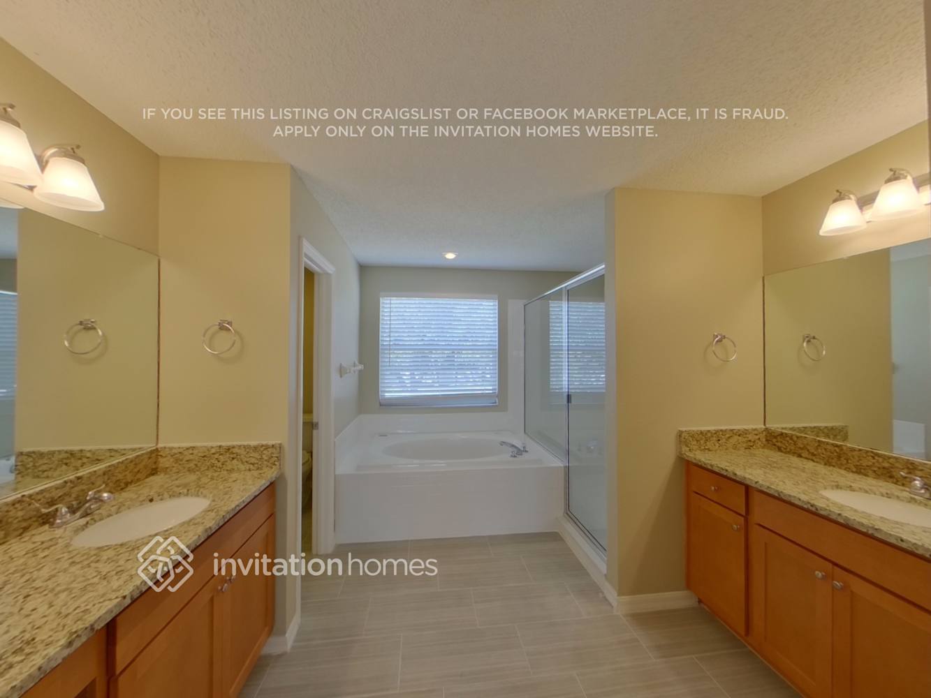 Building Photo - 1041 Grand Canyon Dr