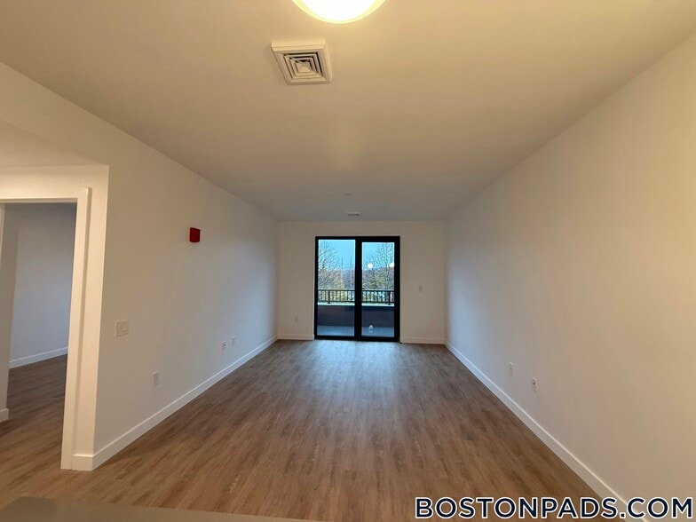 Building Photo - 199 Gardner St