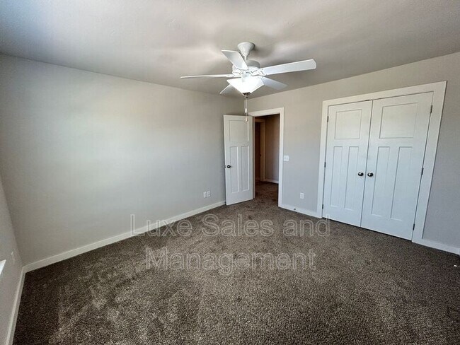 Building Photo - 2180 Buena Vida Ln