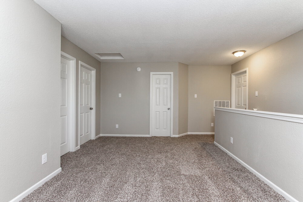 Building Photo - 1170 Freemont Ln