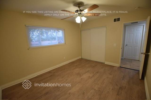 Building Photo - 2025 S Main St