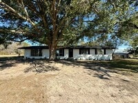 Building Photo - Spacious 3-Bedroom, 2-Bath Home with Bonus Room & Modern Touches