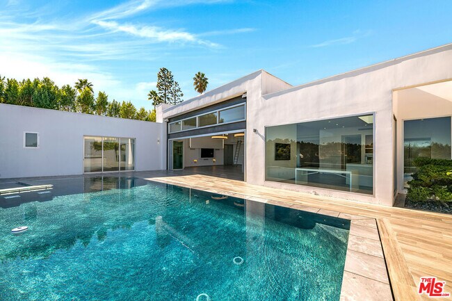 Building Photo - 16457 Westfall Pl