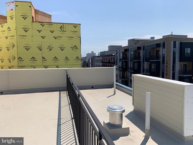 Building Photo - 1811 Ridge Ave