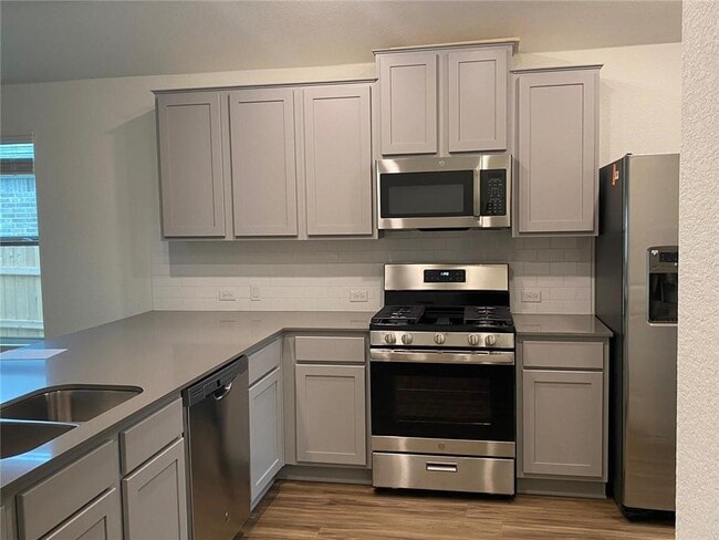 Building Photo - 6417 Turin Ln