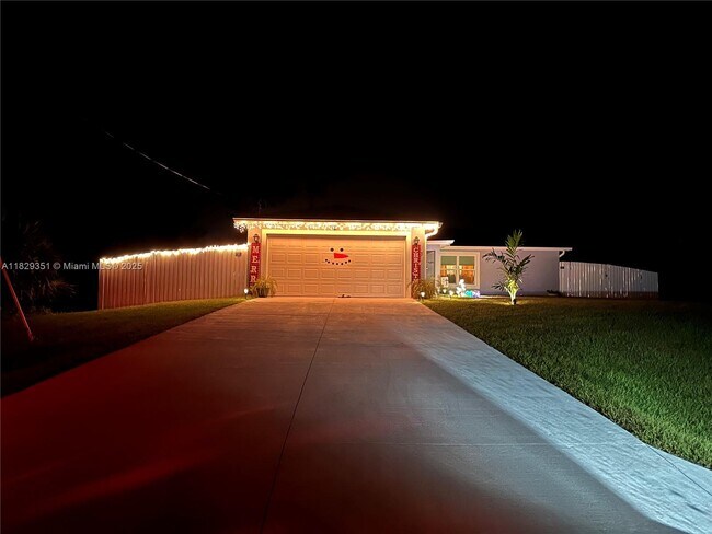 Building Photo - 5003 Moon Ln