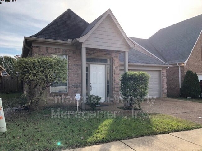 Building Photo - 6833 Kamali Ave