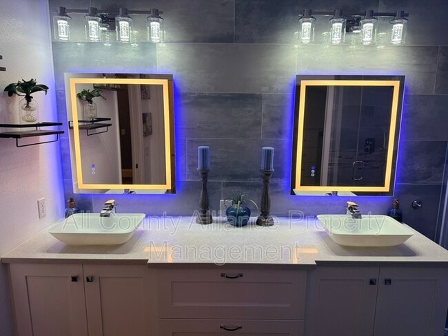 Building Photo - 7532 Blue Spring Dr