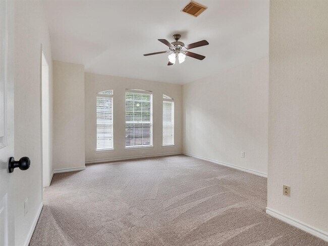 Building Photo - 4510 Chestnut Meadow Dr