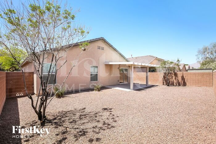 Building Photo - 7908 Pale Rider St