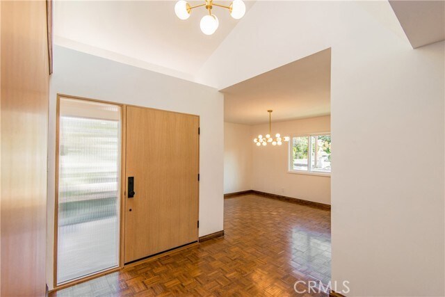 Building Photo - 13104 Magnolia Blvd