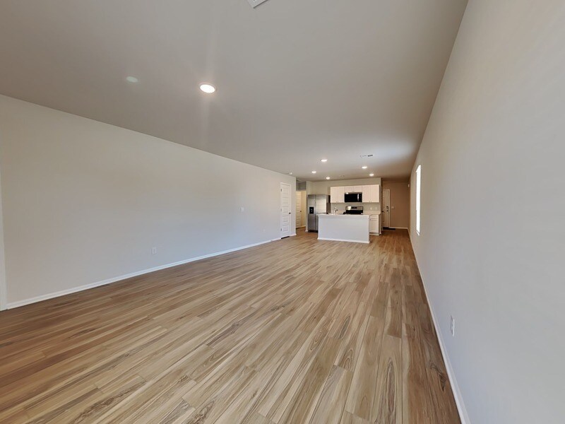 Building Photo - 501 St Charles Pl