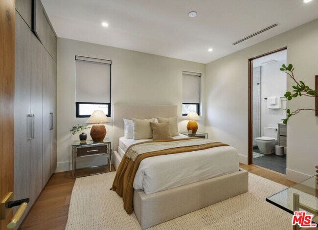 Building Photo - 4299 Elmer Ave