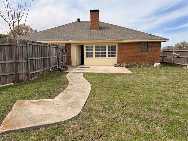 Building Photo - 3424 Tina St