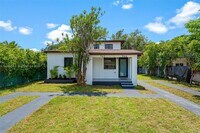 Building Photo - 742 NW 70th St