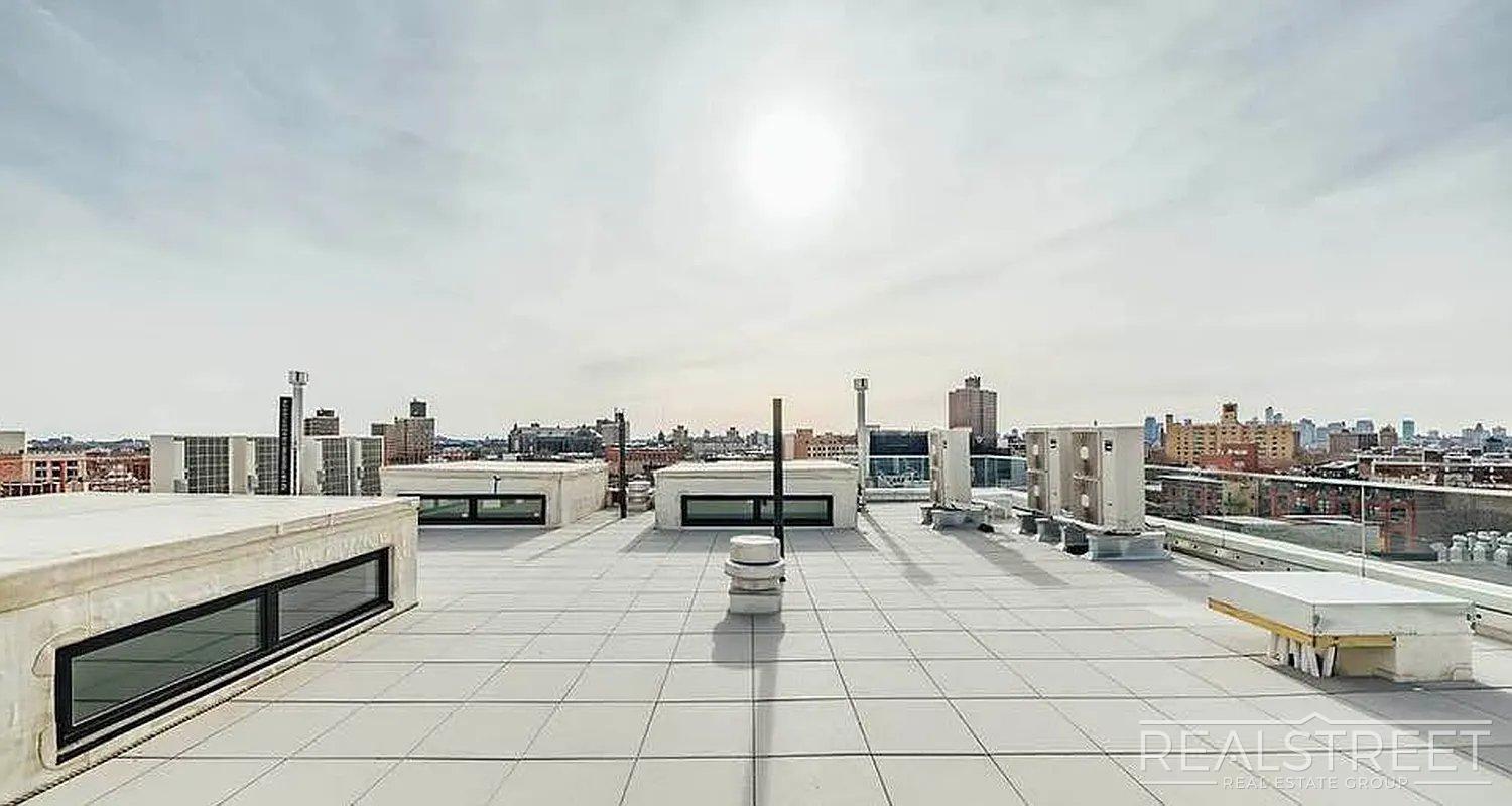 Building Photo - Bushwick Avenue