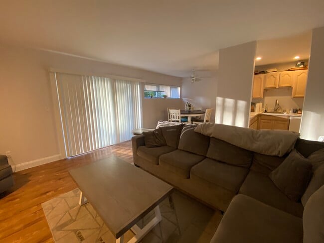 Building Photo - 229 Bacon Pond Rd