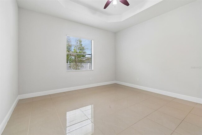 Building Photo - 2311 W Aileen St