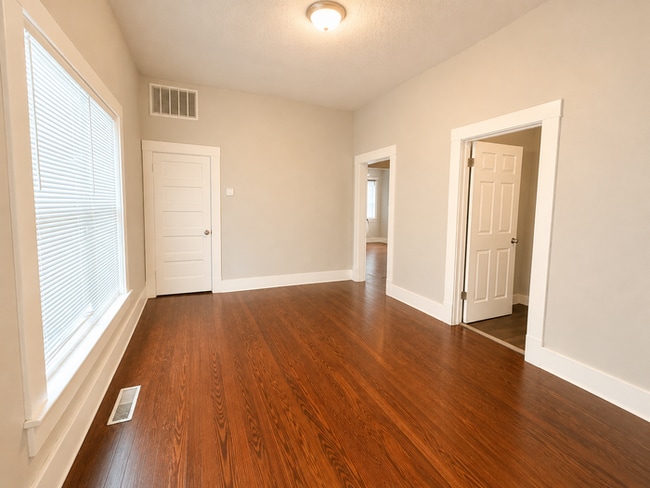 Building Photo - Vintage Charm Meets Modern Hosting: The Ultimate 4-Bedroom meets modern.