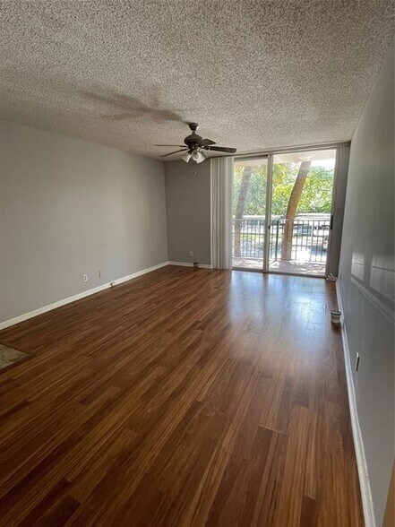 Building Photo - 10717 Cleary Blvd