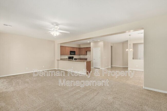 Building Photo - 1154 W Stephanie Ln