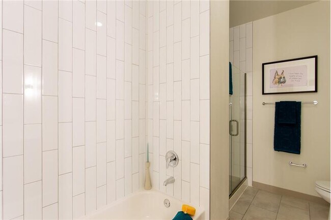 Building Photo - 1102 S Lamar Blvd