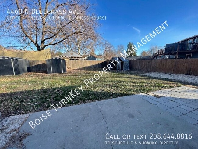 Building Photo - 4460 N Bluegrass Ave