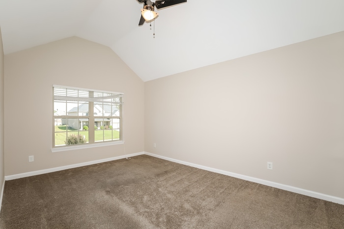 Building Photo - 110 Trevers Lake Dr