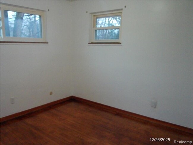 Building Photo - 4656 Toepfer Rd