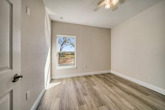 Building Photo - 8405 Daves Homes Pl