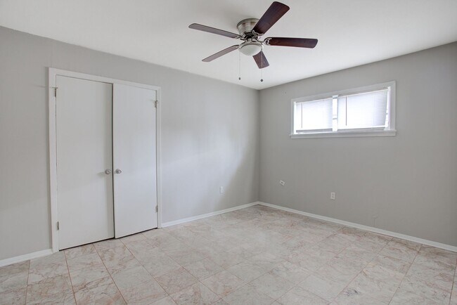 Building Photo - 1053 Treadwell St
