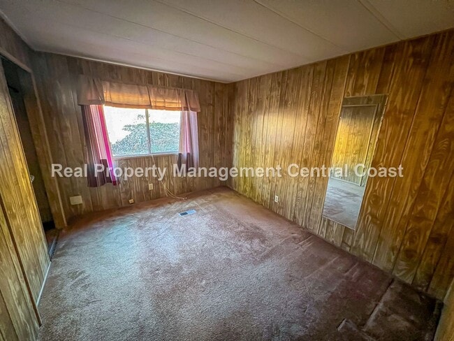 Building Photo - AVAILABLE AUGUST - Manufactured Home in 55...