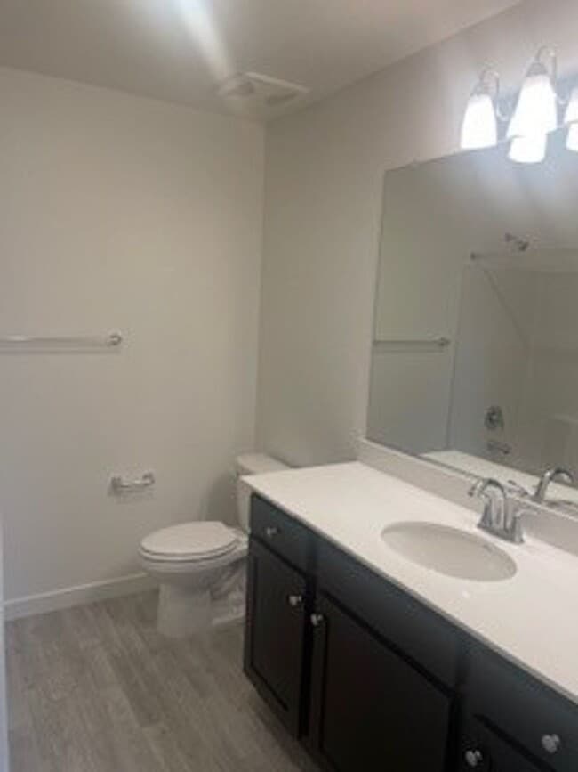 Building Photo - Brand New Townhouse for Rent