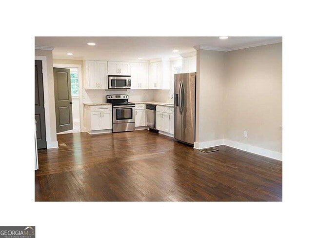 Building Photo - 784 Valley Brook Rd