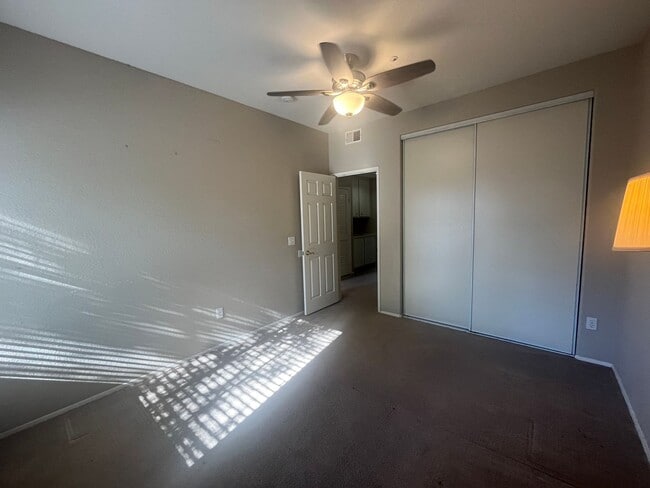 Building Photo - Charming 2nd Floor Condo in Rancho Bernard...