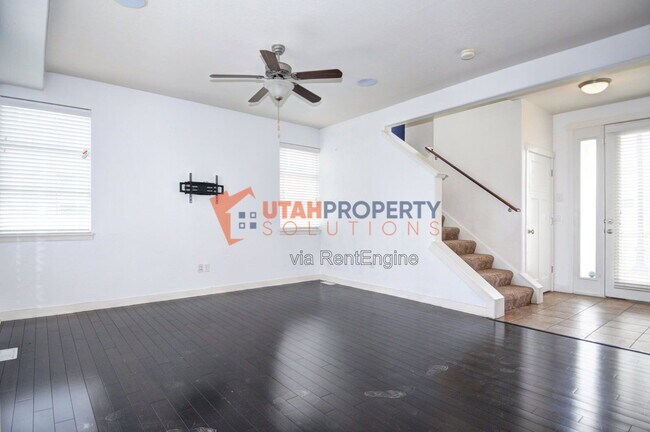 Building Photo - 5083 Digory Dr