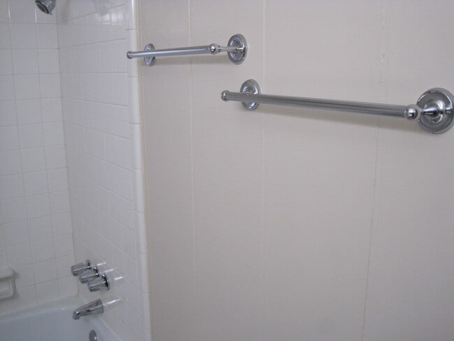 Building Photo - 3515 Avenue P